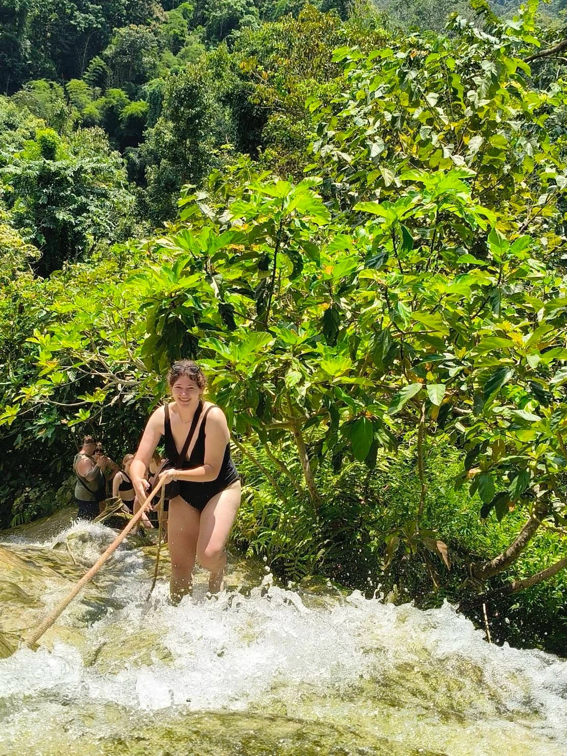 Chiangdao cave ,wat baanden ,sticky waterfall — gallery photo 16
