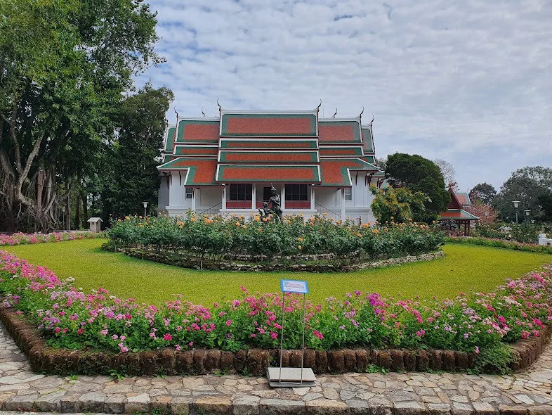 Doi suthep temple , phuping palace& doi pui villag — gallery photo 7